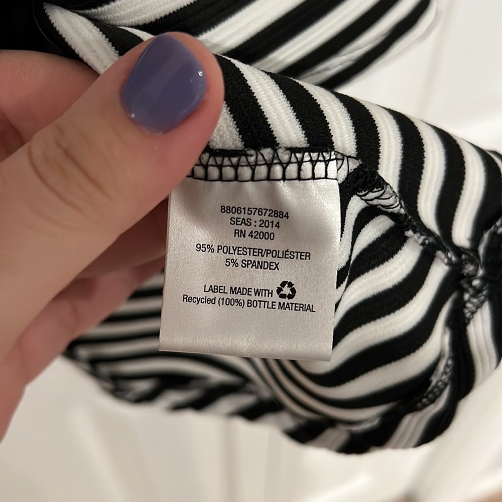 Black and White Stripe flare dress Size Large - Picture 3 of 7